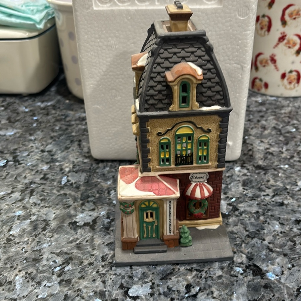 Christmas in the city series, HABERDASHERY